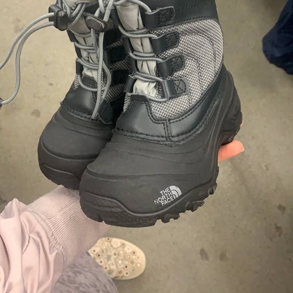 The north face kids boy winter boots - Picture 2 of 7